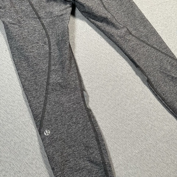 Lululemon Inspire Leggings II Mesh Panels Size 6 Heathered Grey Sea Side Zip - Picture 8 of 9